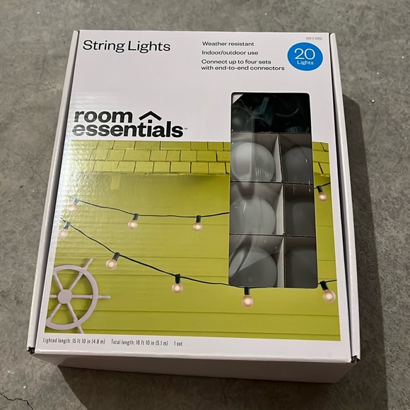 Room Essentials Other - NWT Room essentials string lights